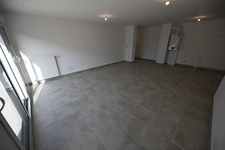 Découvrez ce superbe appartement 4 pièces avec terrasse - élégant, lumineux et convivial !