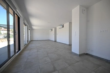 Confort et Modernité au Rendez-vous ! Superbe Appartement Neuf de 5 Pièces