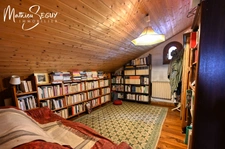 Grande maison P7 sur un grand terrain au coeur de SAINT JEAN DE TOUSLAS