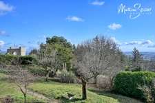 VAUGNERAY - Terrain à bâtir pour une maison P5 à étage + garage