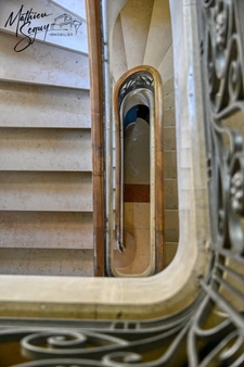 Property for sale 13 rooms CHAZELLES SUR LYON (42) with 13 rooms on a listed park of 5800 m²