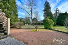 THURINS - Vast green property