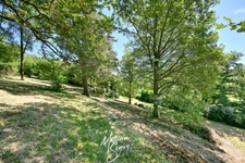 Terrain à bâtir de 2815 m² à AVEIZE (69)