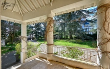 Property for sale 13 rooms CHAZELLES SUR LYON (42) with 13 rooms on a listed park of 5800 m²