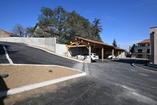 Appartement neuf avec stationnement couvert inclus, fonctionnel et spacieux pour un confort optimal !