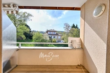 YZERON - Agréable appartement grand T3 avec balcon et vue  + stationnement dans garage fermé