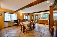 THURINS - Vast green property