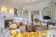 Property for sale 13 rooms CHAZELLES SUR LYON (42) with 13 rooms on a listed park of 5800 m²