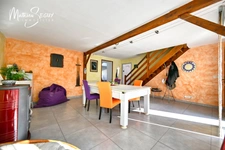 Maison à vendre 6 pièces SAINT ANDRE LE PUY avec grand terrain (42)