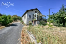 LENTILLY - Petite maison sur grand terrain avec vue