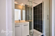 Craponne - Appartement T2 avec terrasse et place de stationnement extérieur