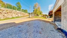 INCROYABLE PLATEAU A AMENAGER DE 190m² à THURINS (69)