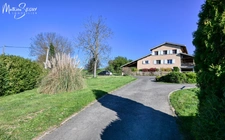 Très bel appartement T3 à COURZIEU en rez de jardin ! 
