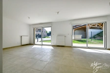 Appartement neuf avec stationnement couvert inclus, fonctionnel et spacieux pour un confort optimal !