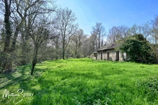 Ancien Moulin sur 1,3 Ha de terrain à MESSIMY (69)