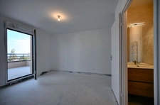 Discover this new apartment combining elegance and convenience!