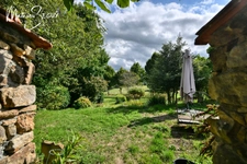 MAISON traditionnelle de charme en pierres à SAINT-MARTIN-EN-HAUT