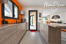 ORLIENAS - 5-room house on a full basement!