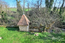 Ancien Moulin sur 1,3 Ha de terrain à MESSIMY (69)
