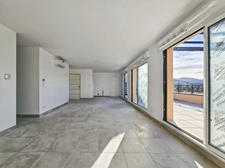 Confort et Modernité au Rendez-vous ! Superbe Appartement Neuf de 5 Pièces