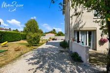 Maison à vendre 6 pièces SAINT ANDRE LE PUY avec grand terrain (42)