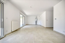 Appartement neuf avec stationnement couvert inclus, fonctionnel et spacieux pour un confort optimal !