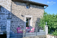 THURINS (69) - Maison ancienne plein de charme et dépendance en campagne