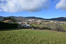 Un joli terrain recherche ses futurs propriétaires pour implanter un nouveau projet de vie!