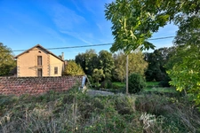Ancien Moulin sur 1,3 Ha de terrain à MESSIMY (69)