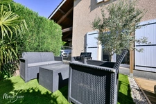 Très bel appartement T3 à COURZIEU en rez de jardin ! 
