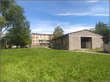 Propriété de 615 m² sur plus de 7000 m² de terrain