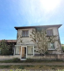Maison éligible aux aides à la rénovation.