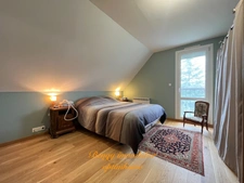 Maison avec chambre en rez-de-chaussée