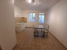 Maison mitoyenne, 120m², 5 pièces à SAINT GAULTIER (36)