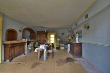 Ancien Restaurant / Maison 4 pièces 119m² à renover à Luant