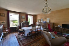 Maison familiale, 5 chambres, au coeur de Prissac (36)