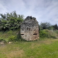 Maison familiale avec jardin de 4000m², à Saint Marcel (36)