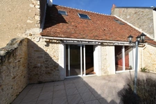 Maison de bourg, avec charmant jardin clos de mur, 88m²