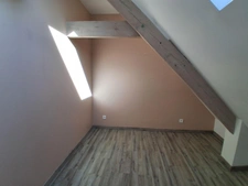Maison de bourg, avec charmant jardin clos de mur, 88m²