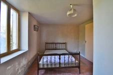 Maison  à rénover, à fort potentiel à la campagne, proche de Cluis (36)