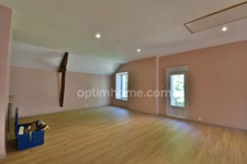 Maison de ville, 8 pièces, 306m²