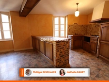 Maison de 200m², avec magasin au rez de chaussée
