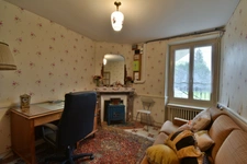 Maison familiale, dans un charmant hameau - LA CHATRE LANGLIN (36)