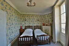 Maison familiale, 5 chambres, au coeur de Prissac (36)