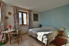 À Vendre : Maison de campagne avec étang et terrain de plus de 8000m² – Saint-Agnan-de-Versillat