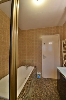 Maison familiale de 9 pièces, 187m² à  MAILLET (36)