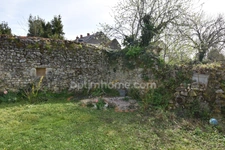 Charmante maison de bourg, avec garage et jardin