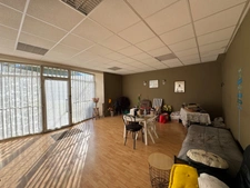 Ancien commerce avec partie habitation, grands volumes à réinventer entièrement (170m², 8 pièces)