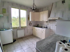 Maison à la campagne, avec plus de 4000m² de terrain