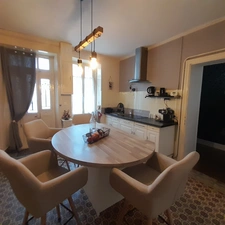 Maison familiale avec jardin de 4000m², à Saint Marcel (36)